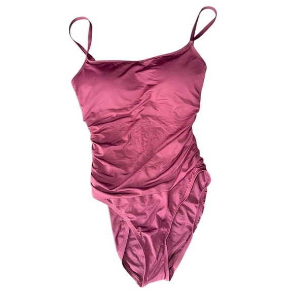 New ▶️ La Blanca ◀️ Dark Cherry Swimming Suit Island Goddess One Piece - Picture 3 of 14